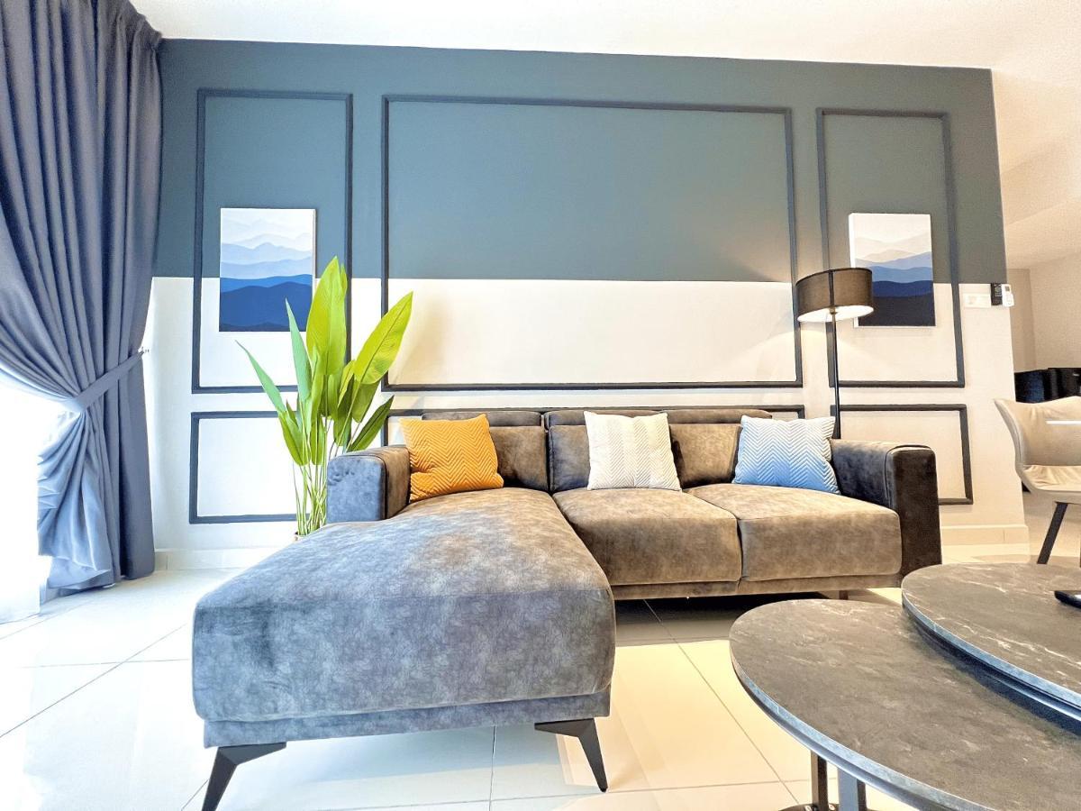 Mosaic Southkey Mid Valley By Luxecocoo Ck * Johor Bahru