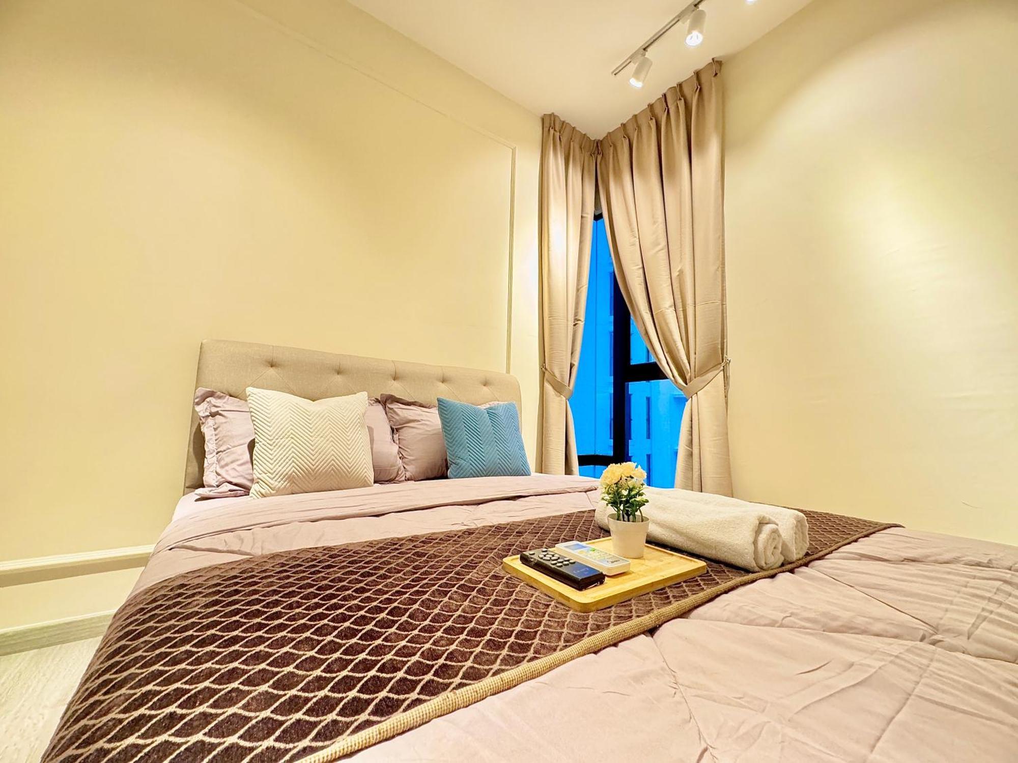 Mosaic Southkey Mid Valley By Luxecocoo Ck * Johor Bahru