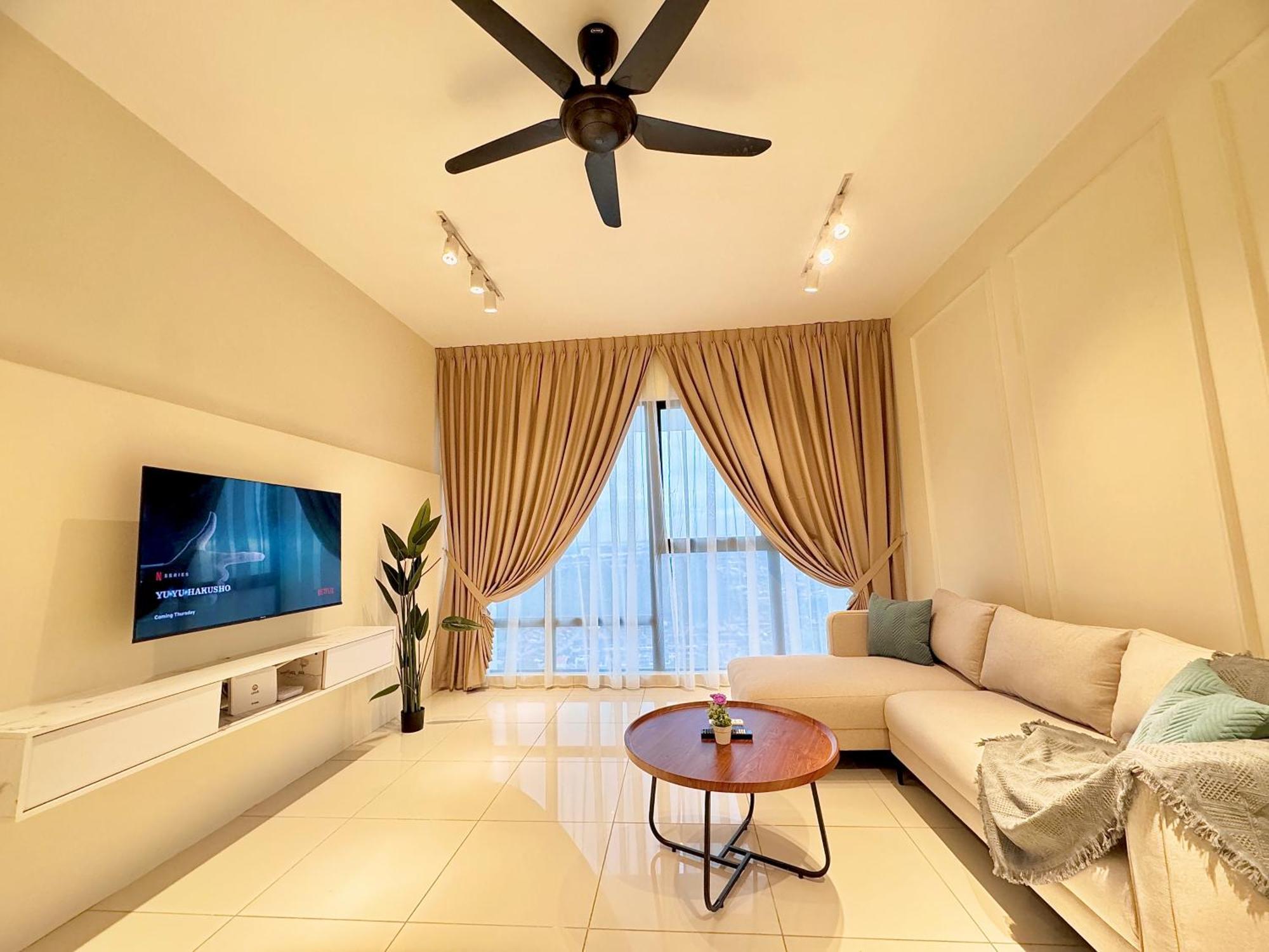 Mosaic Southkey Mid Valley By Luxecocoo Ck Apartment