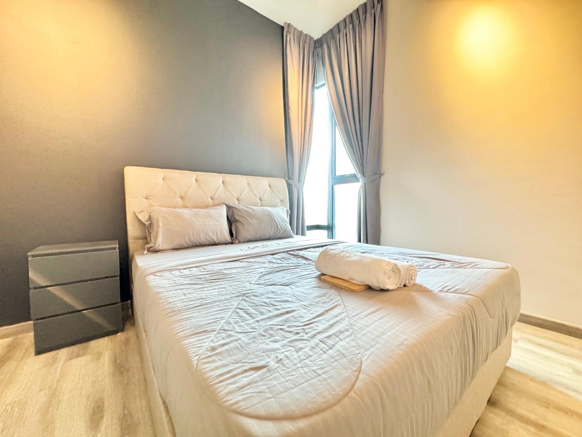Mosaic Southkey Mid Valley By Luxecocoo Ck Apartment